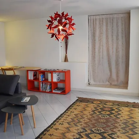 La Tana Del Riccio - Bilocale Con Giardino E Jacuzzi Sulla Collina Di 公寓 *