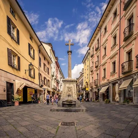 La Tana Del Riccio - Bilocale Con Giardino E Jacuzzi Sulla Collina Di 奥斯塔