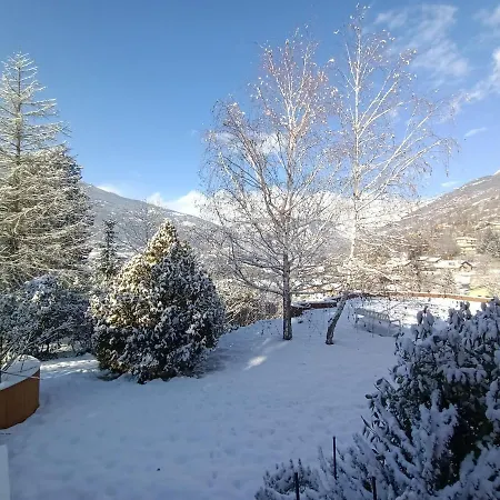 La Tana Del Riccio - Bilocale Con Giardino E Jacuzzi Sulla Collina Di * Aosta